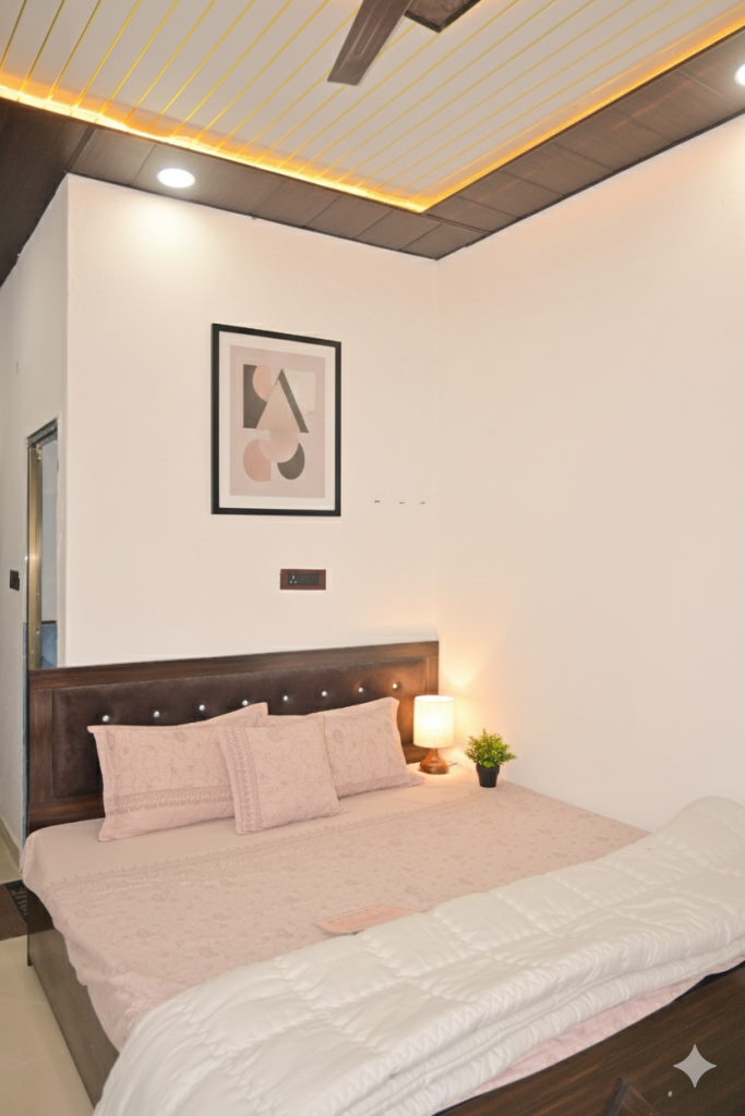 Room 08